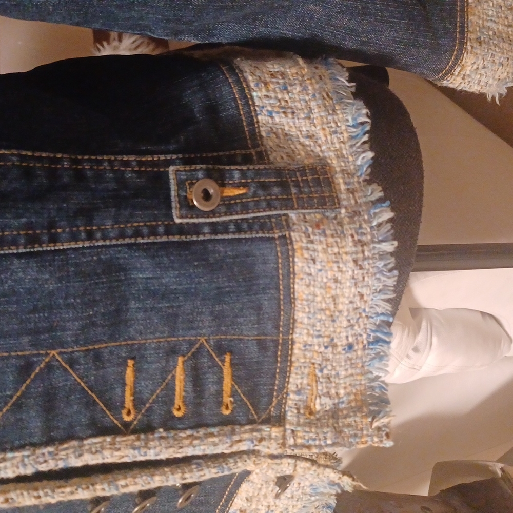 Cache Jacket - image 6